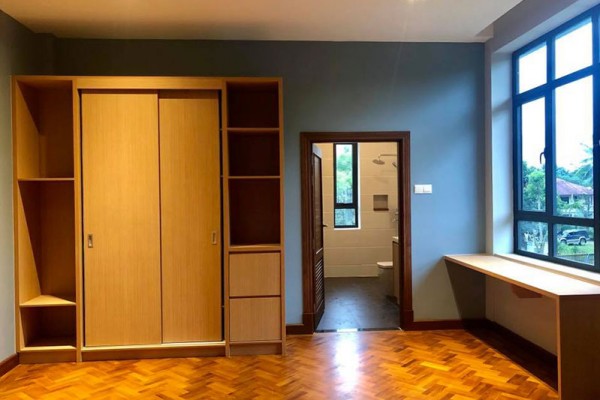 housing 08