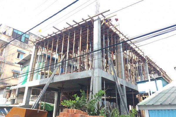 housing 94