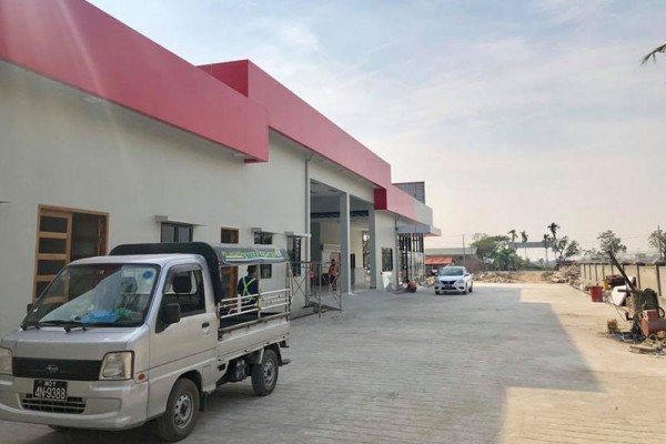 show room 04